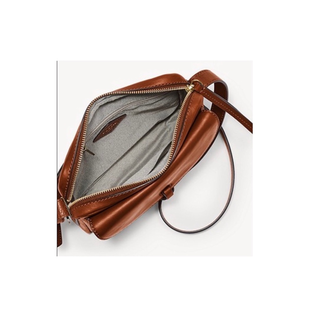 LIKE NEW Fossil Mila crossbody leather bag - Picture 2 of 13
